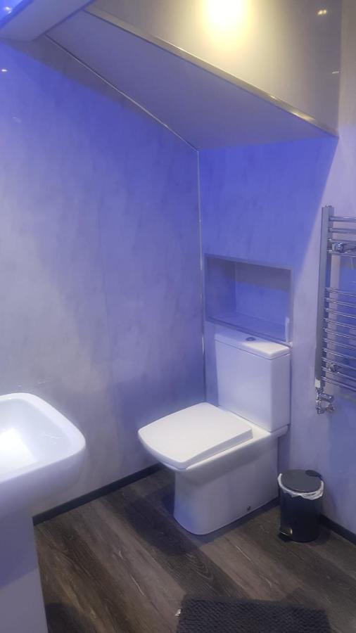 Highfields Living - All Rooms Ensuite- Free Wifi- Free Local Parking Sheffield Exterior foto